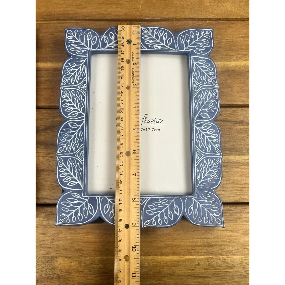 Pair of New View 5x7 Picture Frames Blue with Scandanavian Leaf Design NEW